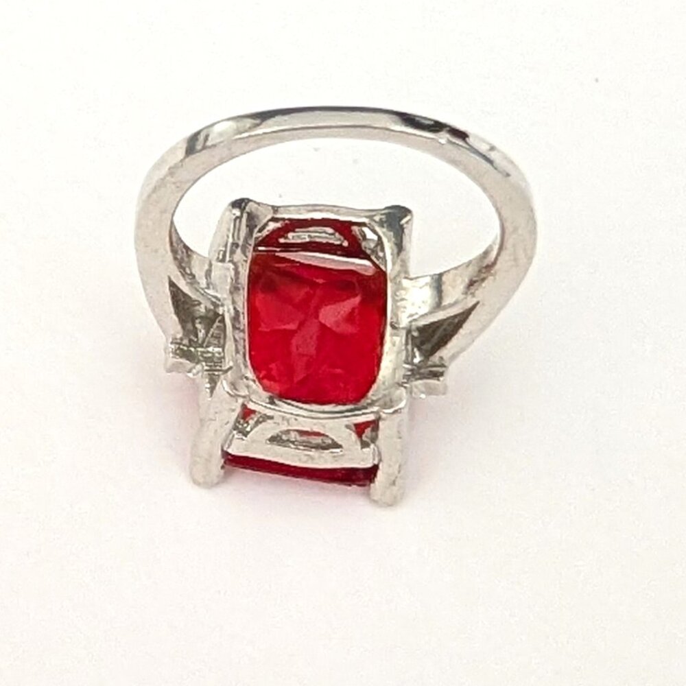 Large red glass statement ring - Picture 12 of 12